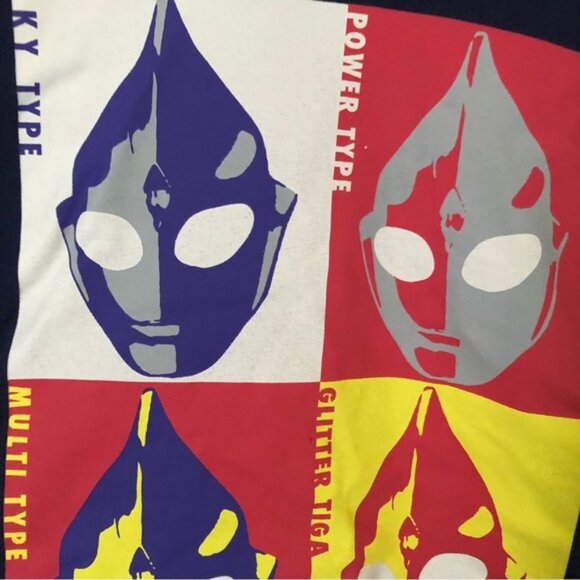 Uniqlo Graphic tee Ultraman - Picture 4 of 9